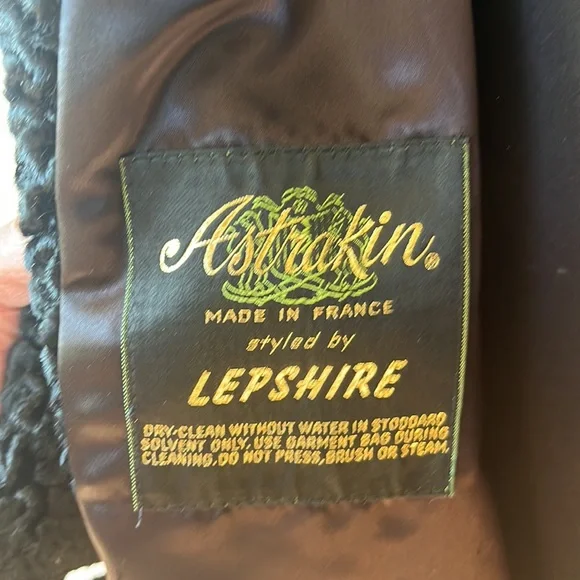 Astrakin Vintage Persian Lamb Swing Coat. PreLoved - Picture 7 of 8